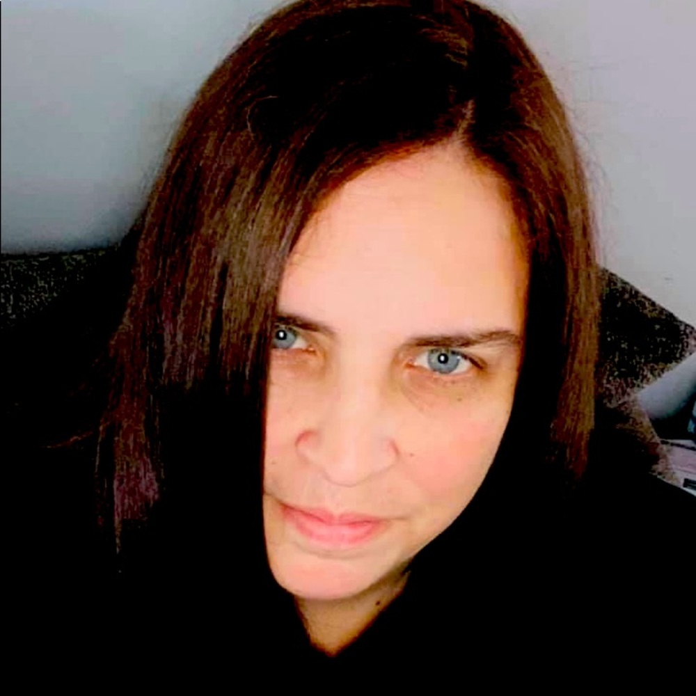 Meet your Posher, Sabrina